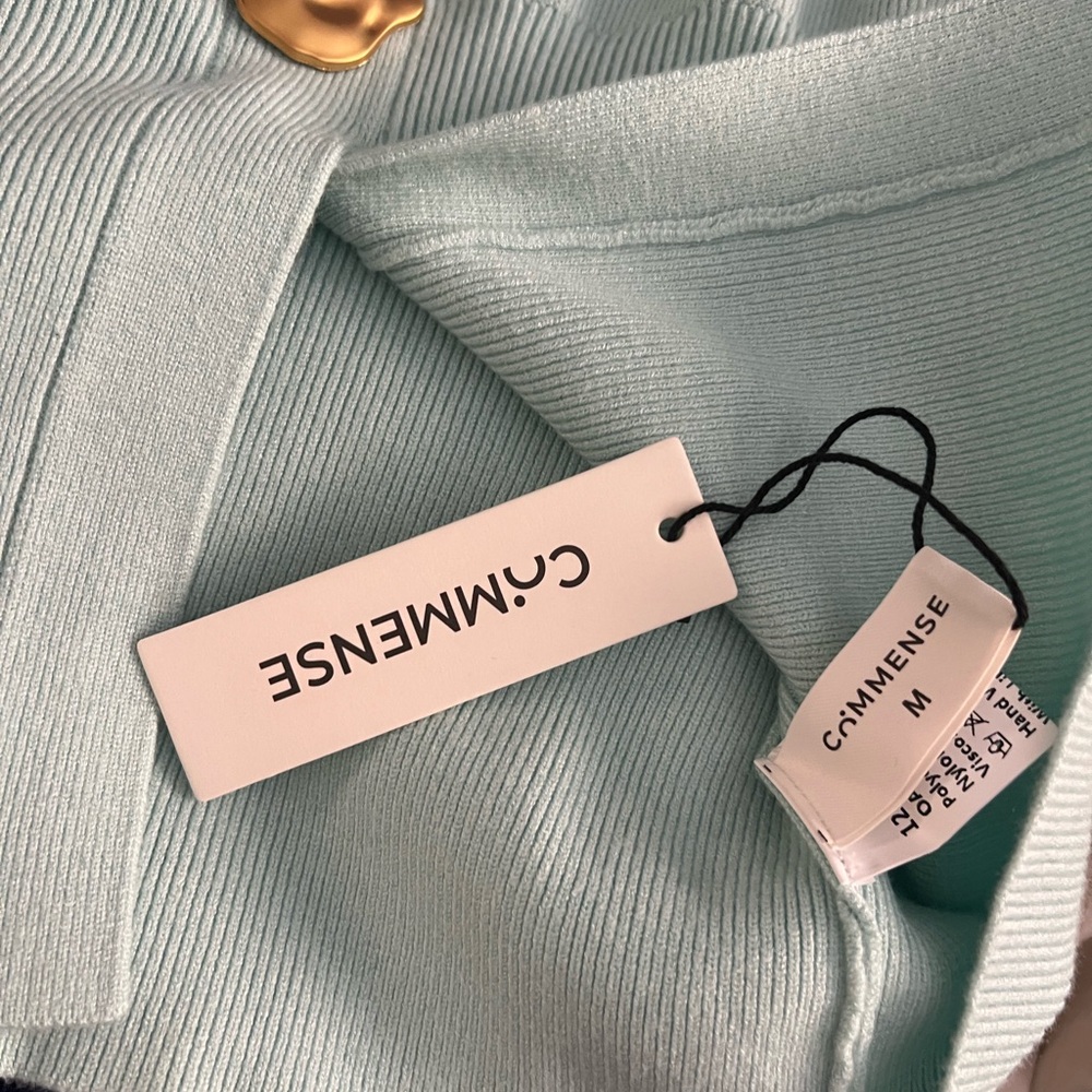 V-Neck Buttoned Detail Sweater Vest - Mint nwt - Picture 3 of 3